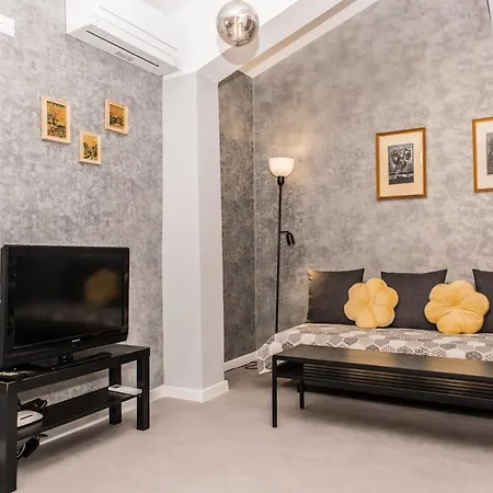 アパート Miramar 8 *